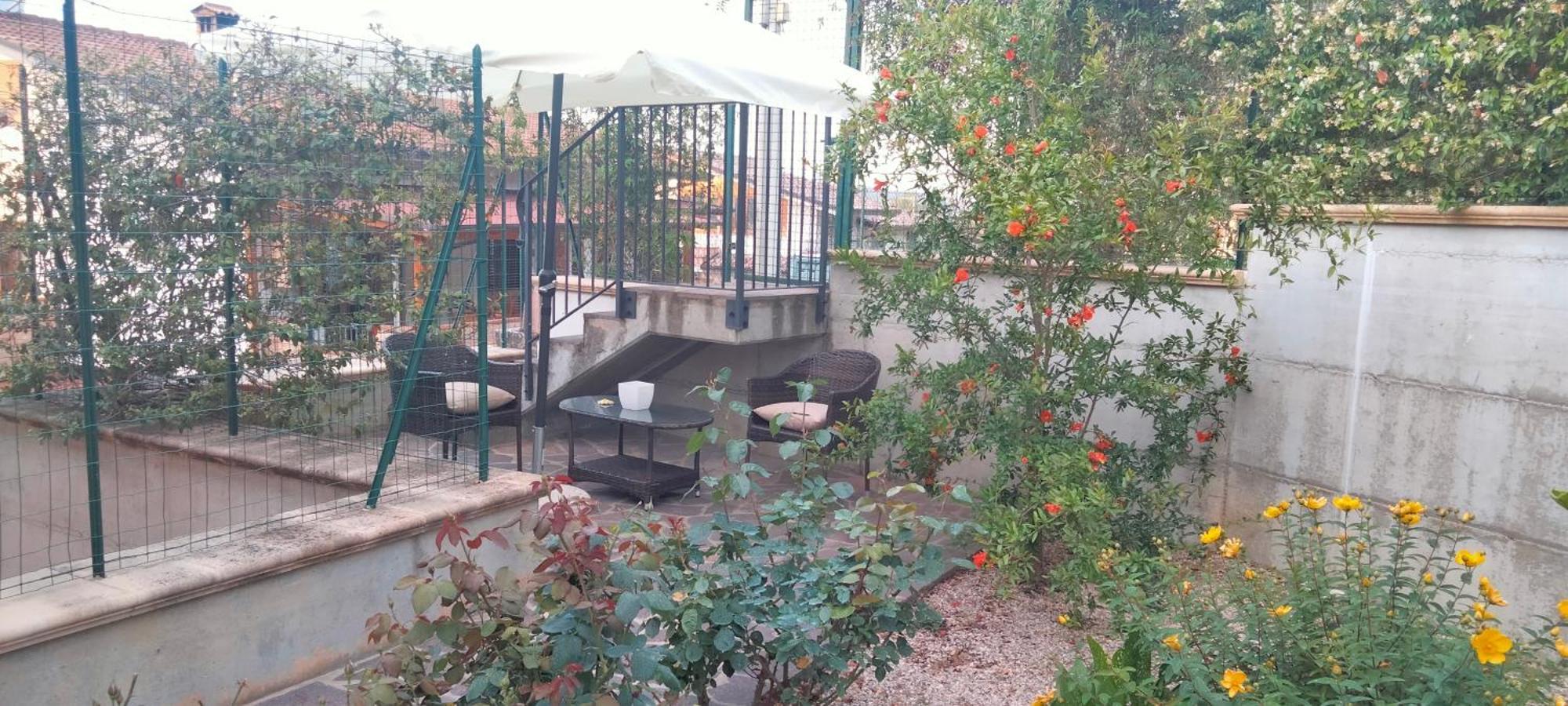 B&B La Casa Di Giuliana Cermignano Exteriör bild